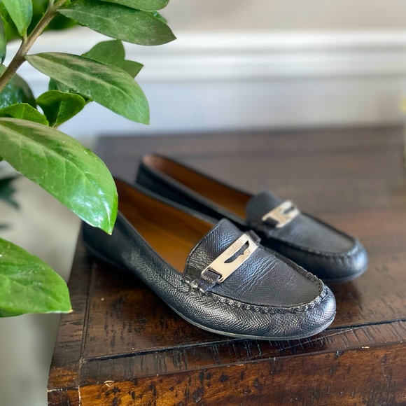 Coach Loafer Style Flats - Picture 1 of 7